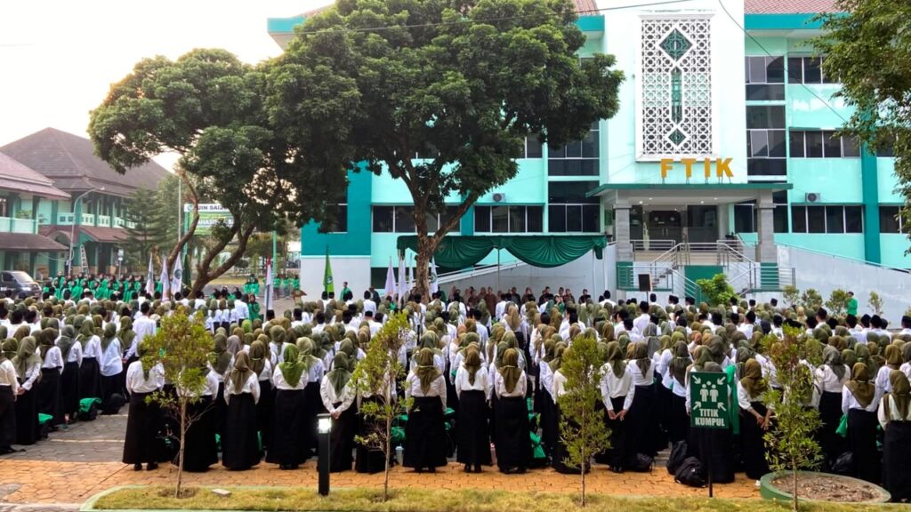 PBAK Fakultas Hari Pertama Dilaksanakan! FTIK Sambut Mahasiswa Baru dengan Semangat Kekeluargaan