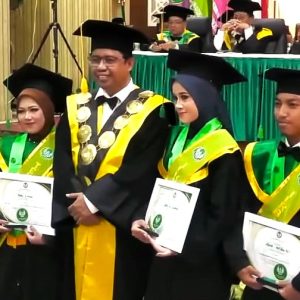 Kisah Inspiratif Wisudawan Terbaik FTIK UIN Saizu Purwokerto Periode ke-67