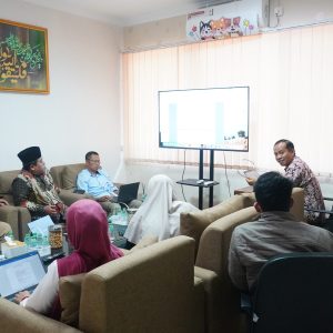 Persiapan Akreditasi, Prodi Magister MPI Undang Dekan FTIK Lakukan Review Borang Akreditasi