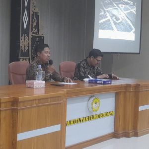 Koordinator Prodi MPI FTIK UIN SAIZU Jadi Pembicara dalam Workshop Literasi Ilmiah di FIB Unsoed