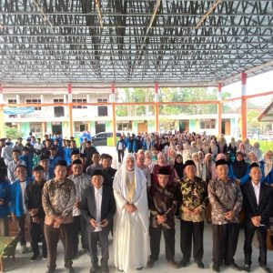 Terima undangan Guest Lecture, FTIK UIN saizu isi materi di Institut Miftahul Huda Al-Azhar Kota Banjar